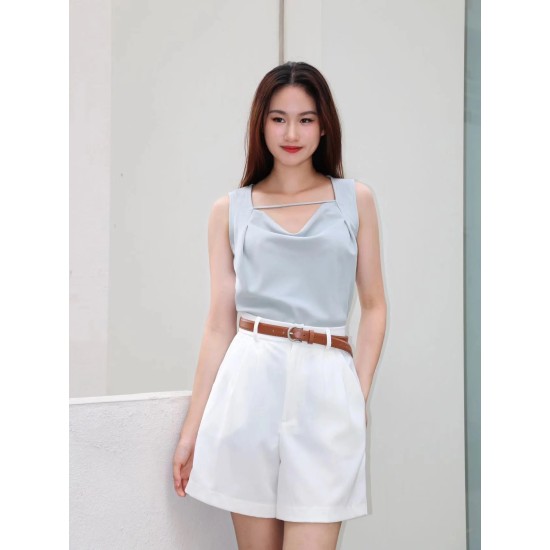 Sleeveless Straight Blouse WT516244